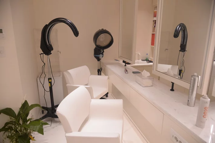 Opening of Salon Sami Idriss