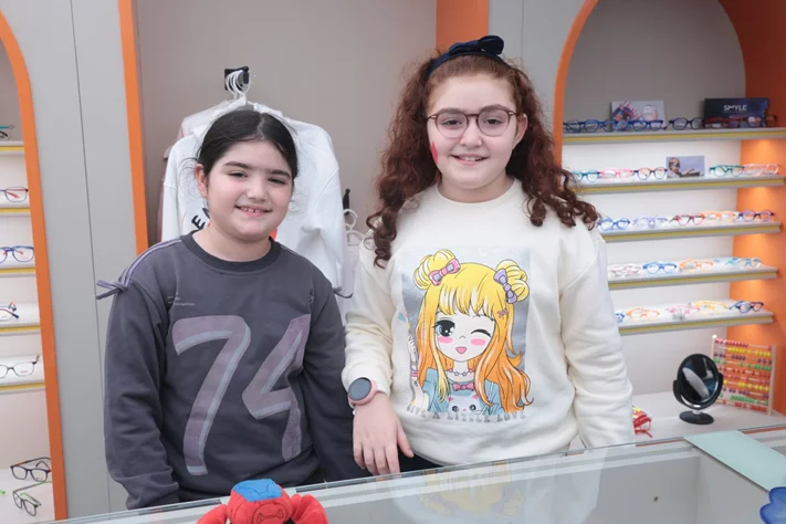 Opening of i-Pop Optics