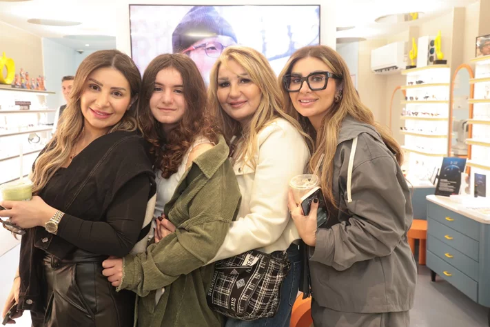 Opening of i-Pop Optics