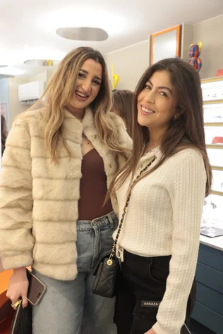 Opening of i-Pop Optics