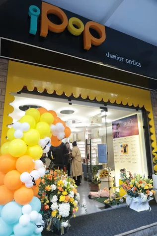 Opening of i-Pop Optics