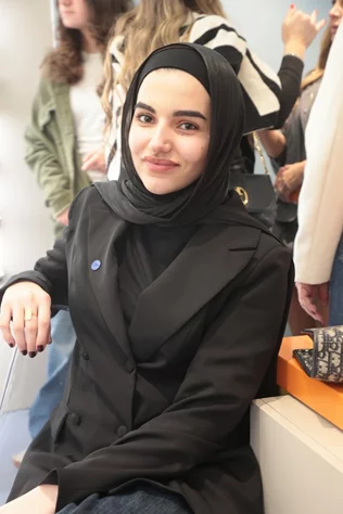 Opening of i-Pop Optics