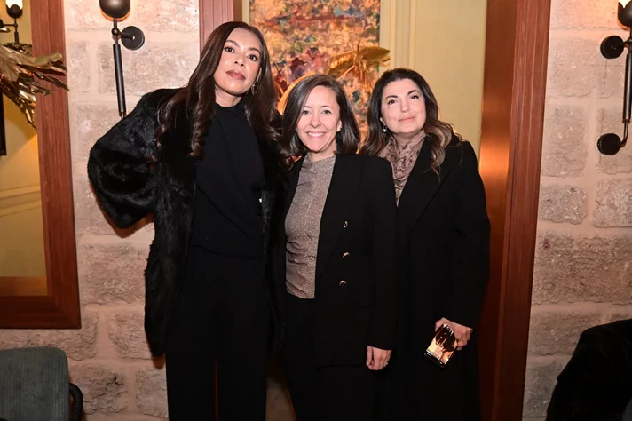 Feel The Magic of Isdin with Professor Zeina Tannous