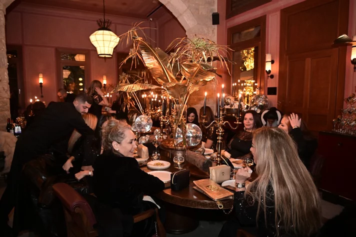 Feel The Magic of Isdin with Professor Zeina Tannous