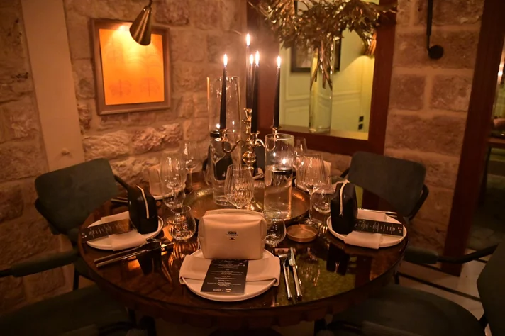 Feel The Magic of Isdin with Professor Zeina Tannous