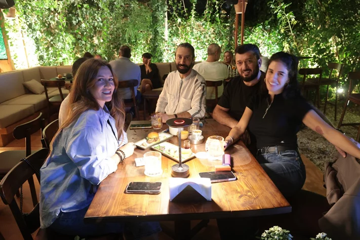 Ivy Social Club on Saturday Night