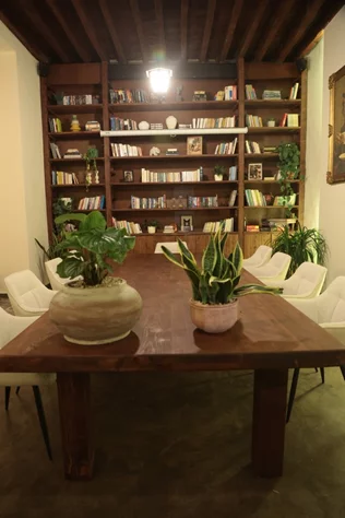 Ivy Social Club on Saturday Night