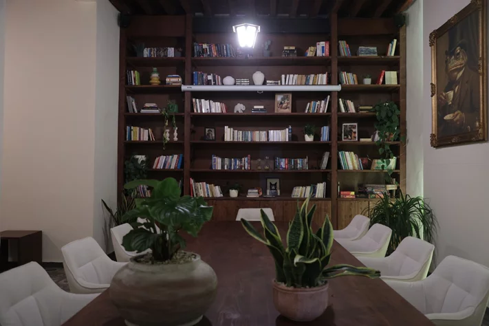 Ivy Social Club on Saturday Night