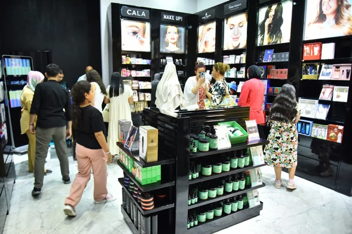 Opening of Izzat Daouk at Centro Mall