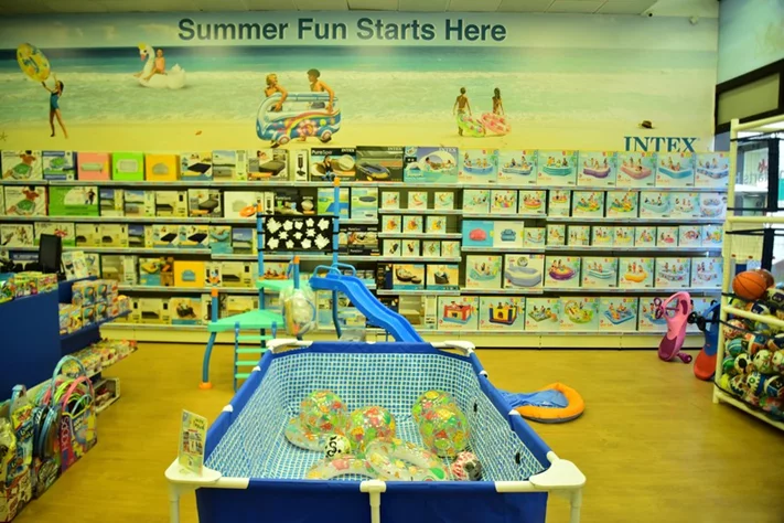JouéClub Summer Edition Store at Beirut Souks