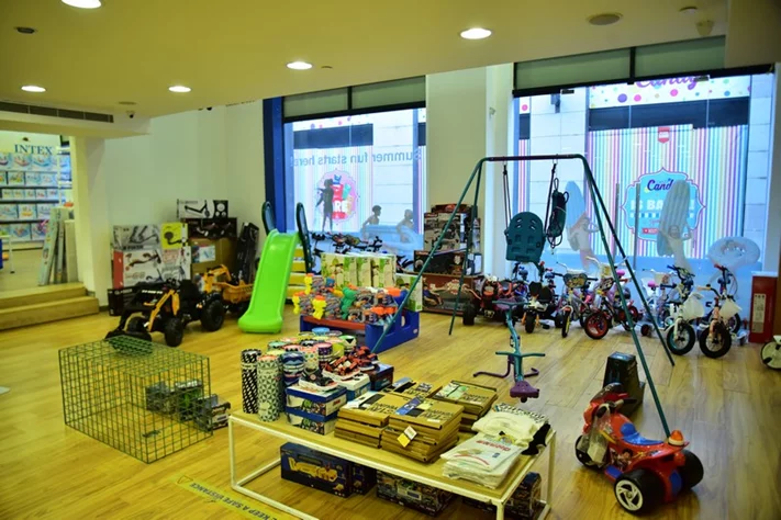 JouéClub Summer Edition Store at Beirut Souks