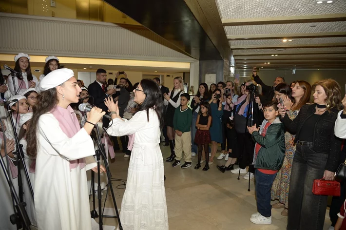 Christmas Tree Lighting Celebration at Kempinski Summerland Hotel & Resort