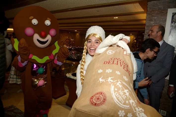 Christmas Tree Lighting Celebration at Kempinski Summerland Hotel & Resort