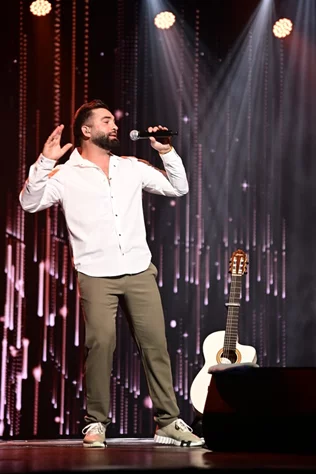 Kendji at Casino du Liban