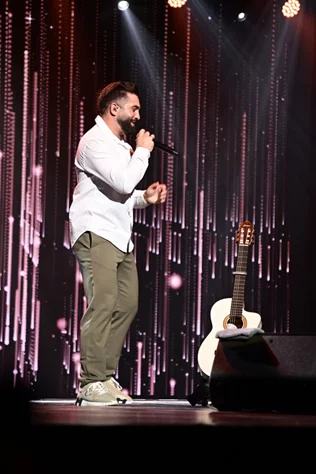 Kendji at Casino du Liban