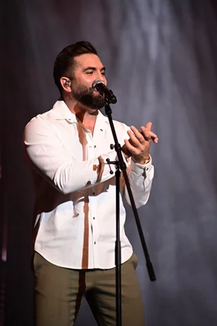 Kendji at Casino du Liban