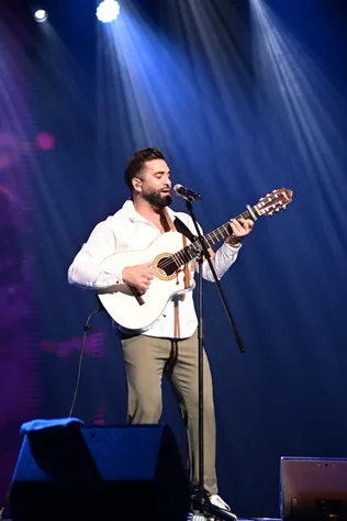 Kendji at Casino du Liban