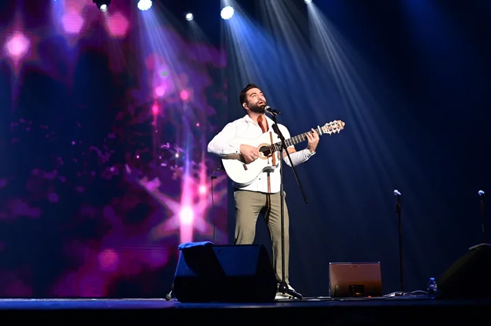 Kendji at Casino du Liban