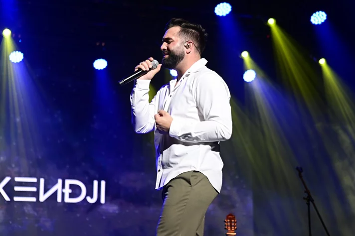 Kendji at Casino du Liban