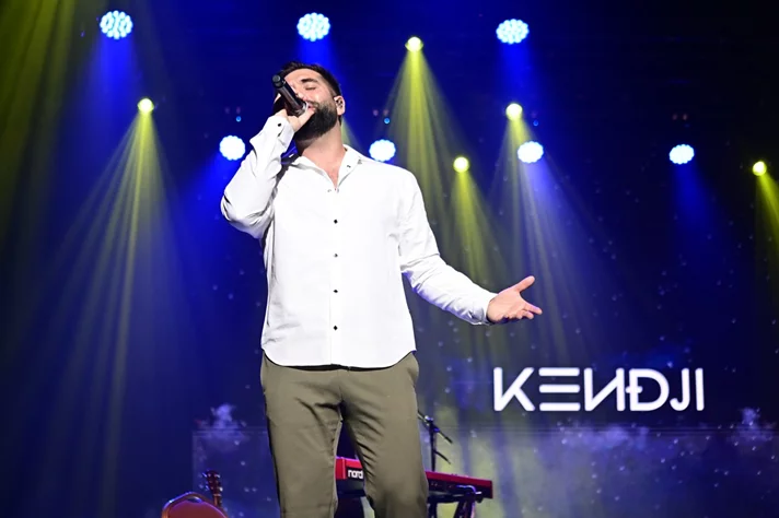Kendji at Casino du Liban