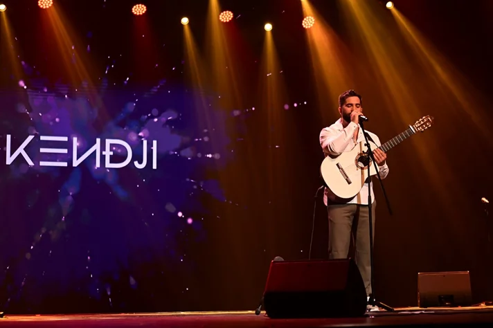 Kendji at Casino du Liban
