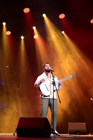 Kendji at Casino du Liban