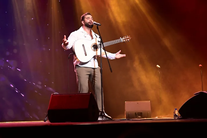 Kendji at Casino du Liban