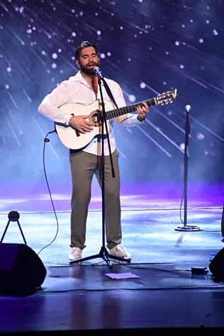 Kendji at Casino du Liban