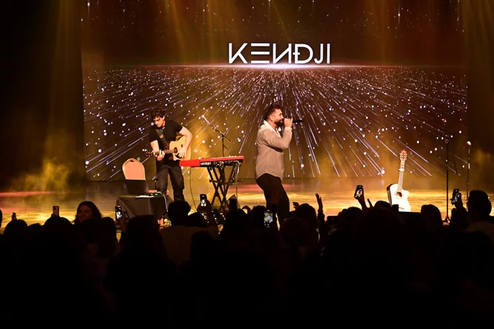 Kendji at Casino du Liban