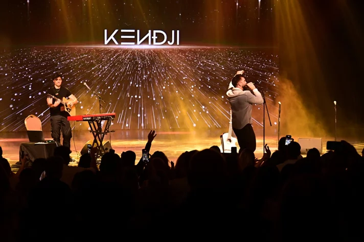 Kendji at Casino du Liban