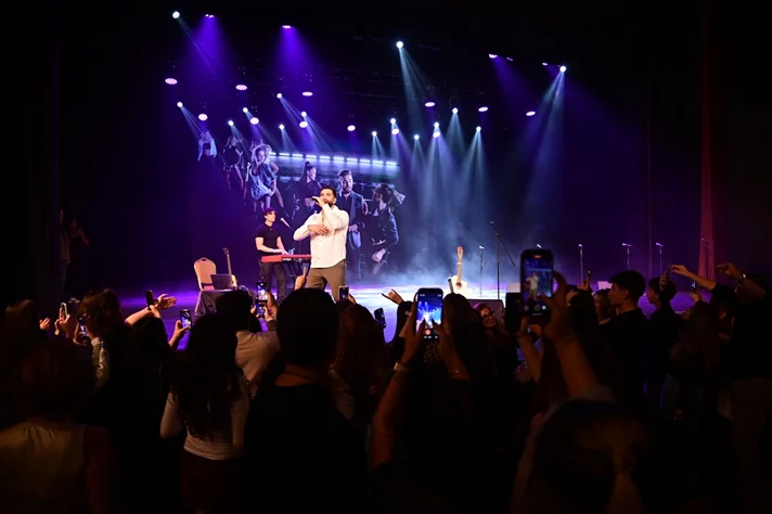 Kendji at Casino du Liban