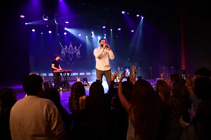 Kendji at Casino du Liban