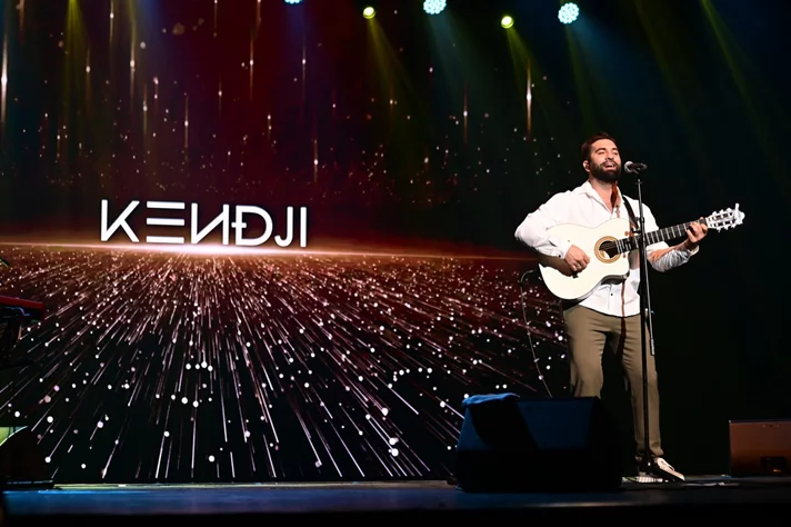 Kendji at Casino du Liban