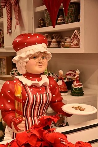 Christmas Collection at La Maison Khoury Home