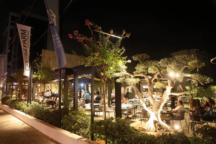 Lakkis Farm at Jal El Dib