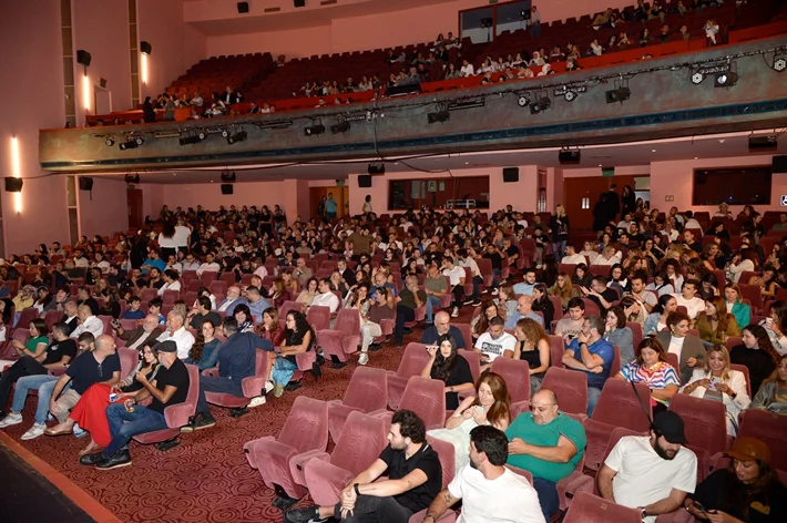 Laughing in Translation