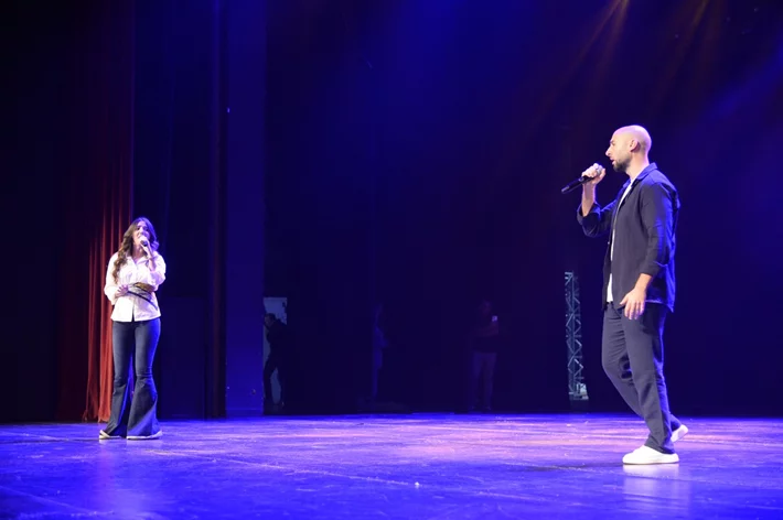 Laughing in Translation