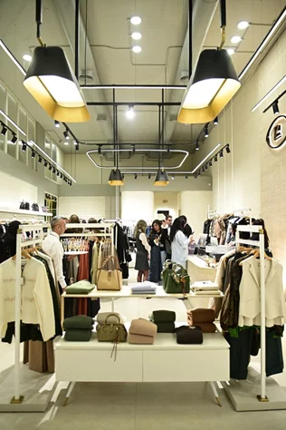 Les Amis Boutique X Georges Richane