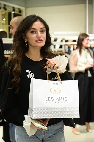 Les Amis Boutique X Georges Richane