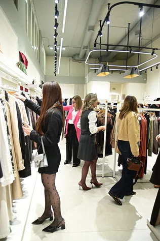 Les Amis Boutique X Georges Richane