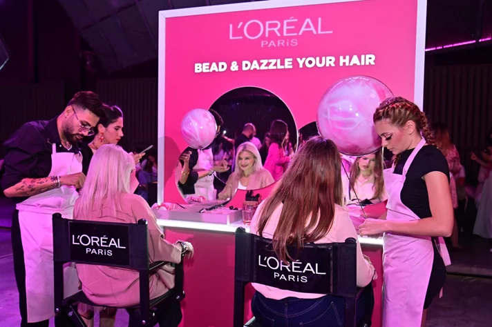 L'Oreal Paris The Glow & Gloss Museum