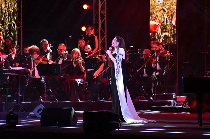 Magida El Roumi at Beirut Holidays
