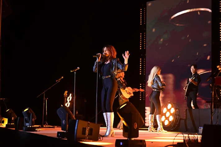 MANIA THE ABBA TRIBUTE
