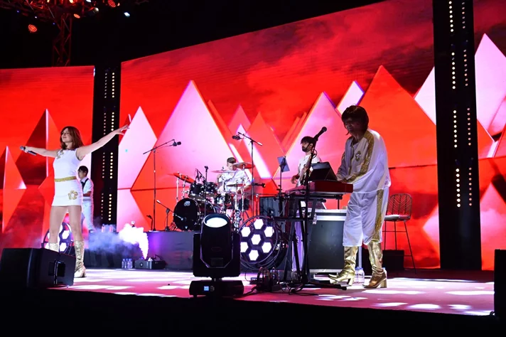 MANIA THE ABBA TRIBUTE