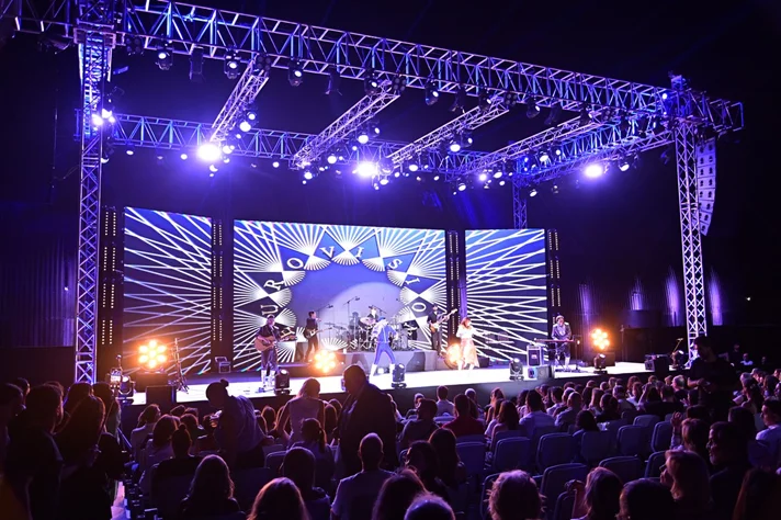 MANIA THE ABBA TRIBUTE