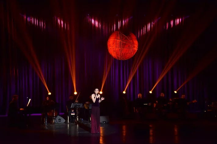 Marilyne Naaman at Casino du Liban