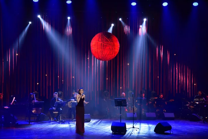 Marilyne Naaman at Casino du Liban