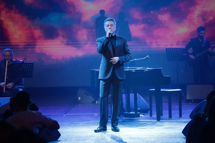 Marwan Khoury at Casino du Liban