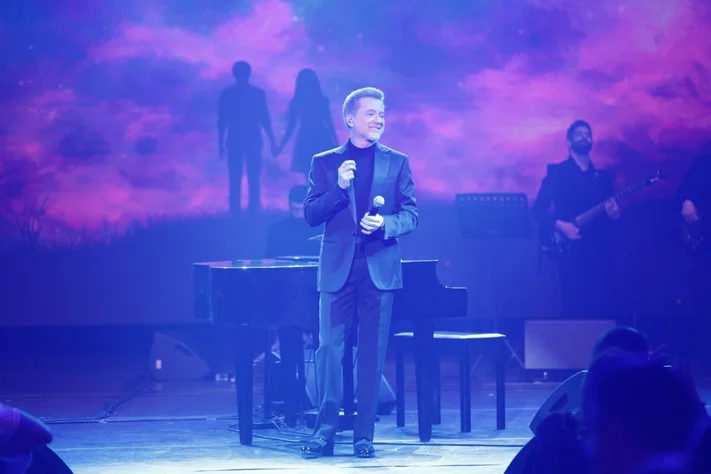Marwan Khoury at Casino du Liban