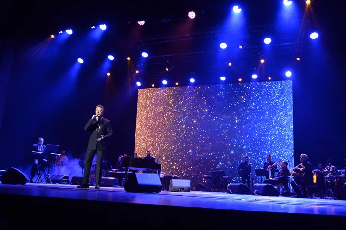 Marwan Khoury at Casino du Liban